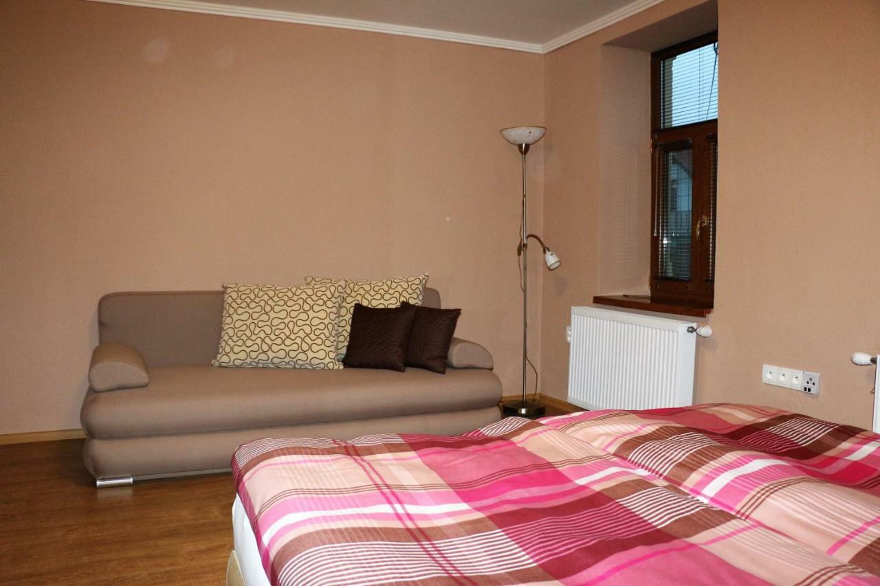Ubytovanie Tri Ruze Krasnohorske Podhradie Luaran gambar